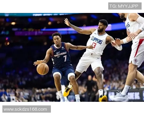 快船与76人2017年对决回顾：精彩瞬间与赛季影响分析